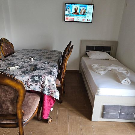 Ylli Mance Apartments Ksamil Kamer foto